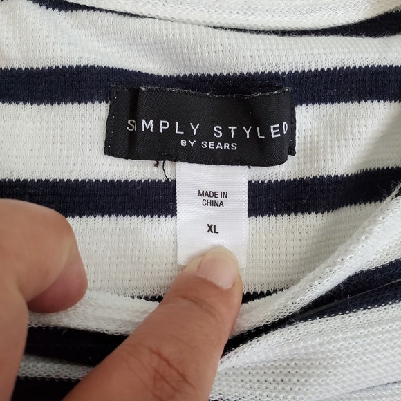 Simply Styled Top by Sears Womens Stripe Knit Classic White & Navy Blue Size XL - Picture 2 of 11